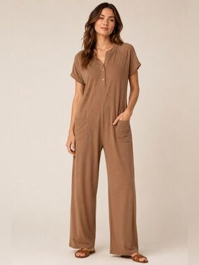 Petal and Pup Arcus Jumpsuit Mocha Brown Short Sleeve Size 4 NWT